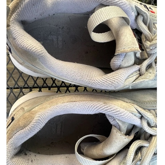 Fila Disruptor 2 Women’s Size 9 Gray Chunk Athletic Shoes - Picture 3 of 9
